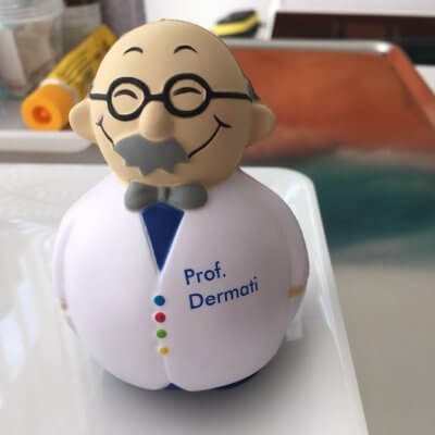 Professorfigur-aus-Gummi